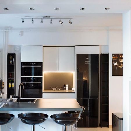 Ferienwohnung Luxury Flat 8 Near Metro Bukarest Exterior foto