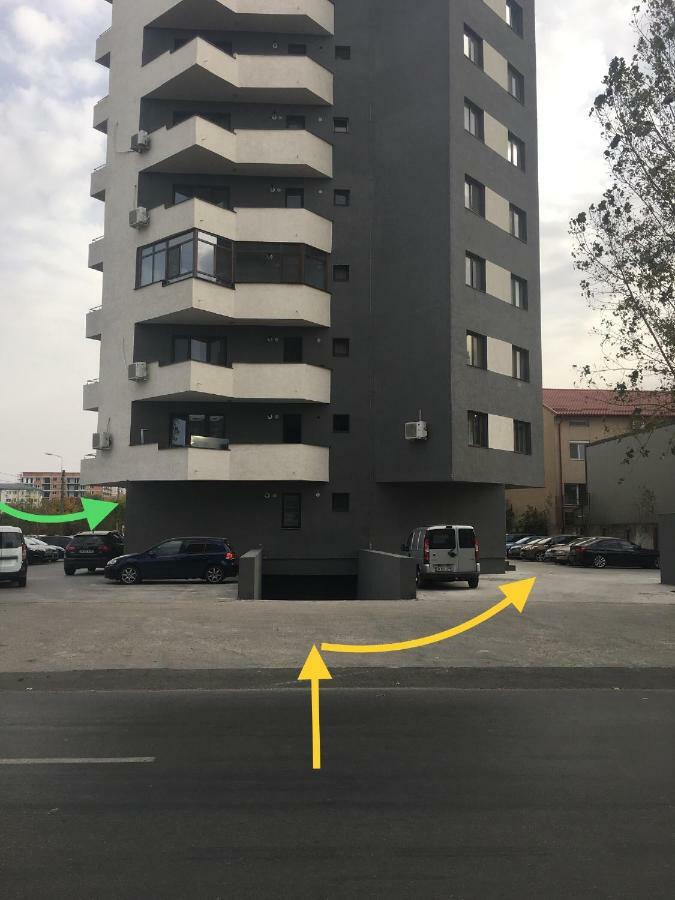Ferienwohnung Luxury Flat 8 Near Metro Bukarest Exterior foto