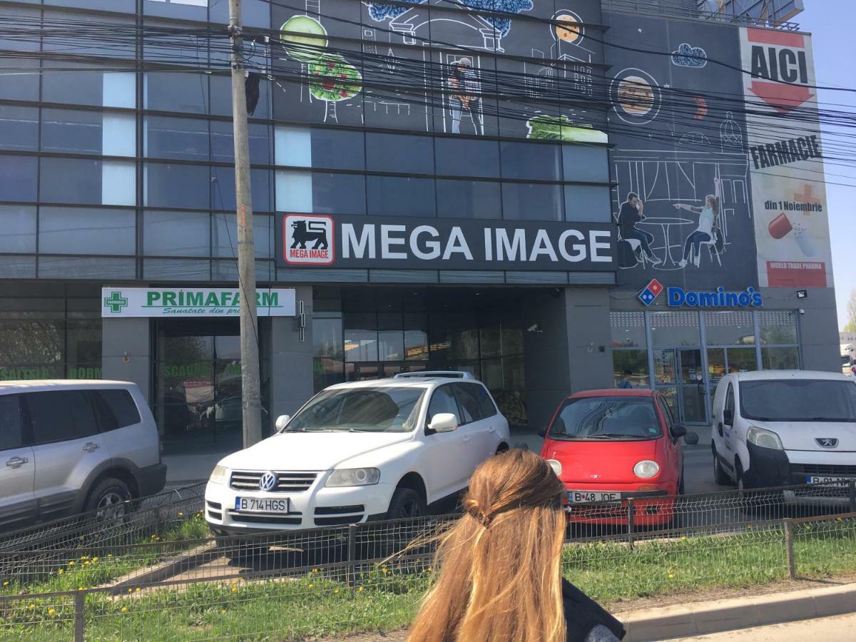 Ferienwohnung Luxury Flat 8 Near Metro Bukarest Exterior foto